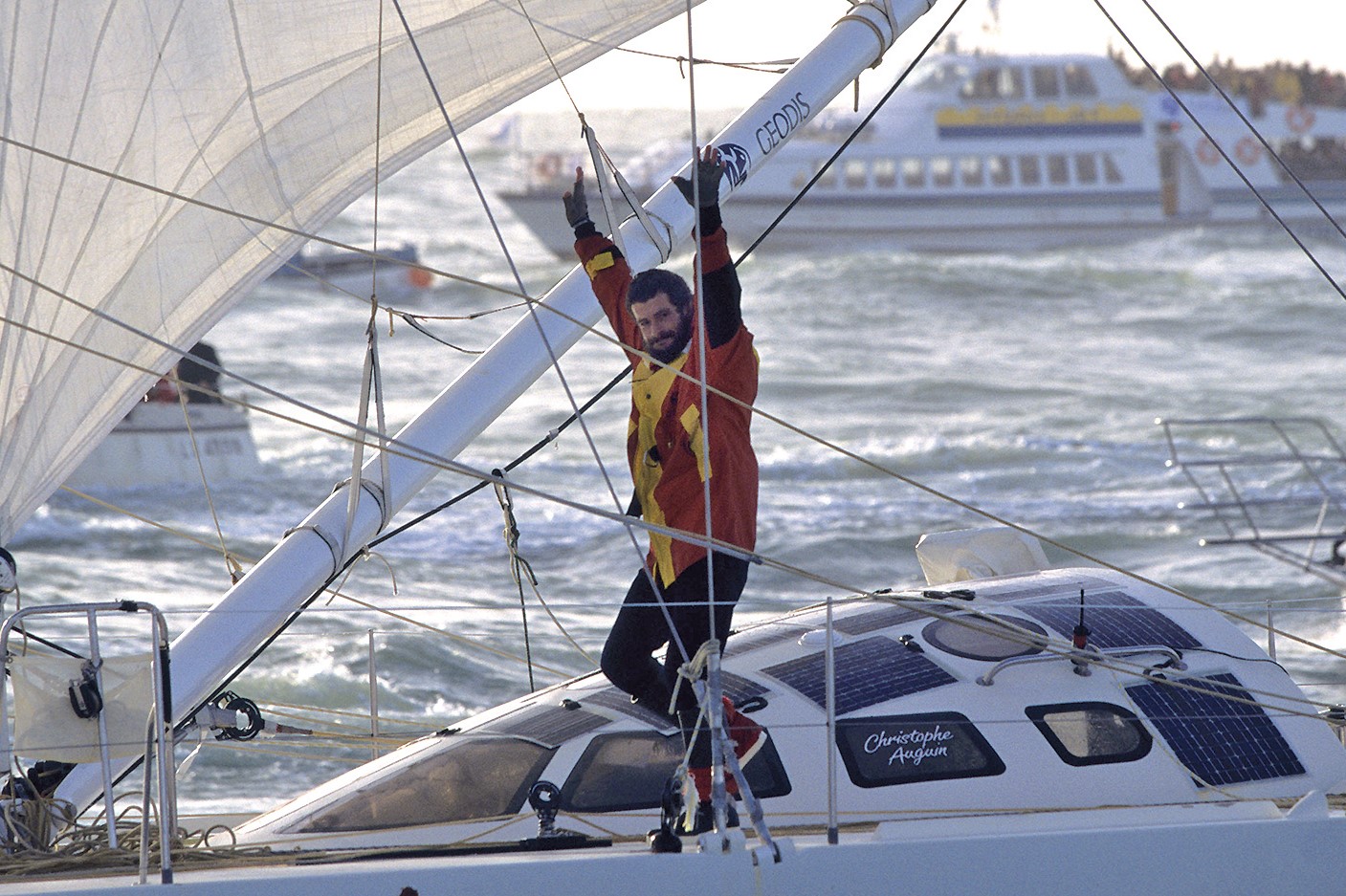 Christophe Auguin vainqueur du Vendée Globe 1996-1997